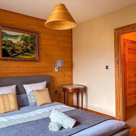 Panoramic Hill - Mountain View, Pool & Sauna * Berest