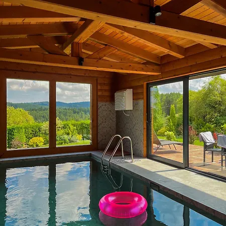 Panoramic Hill - Mountain View, Pool & Sauna * Berest