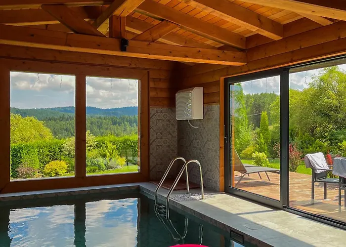 Panoramic Hill - Mountain View, Pool & Sauna * Berest